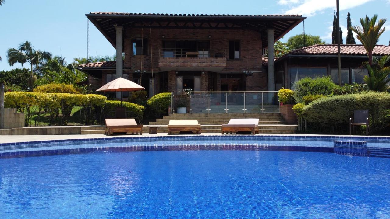 Hotel Tata Premium Pueblo Tapao Exterior foto
